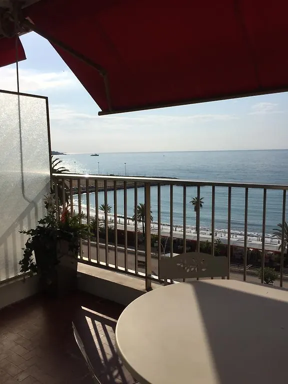 Studio Residence La Plage Menton 0*,  France
